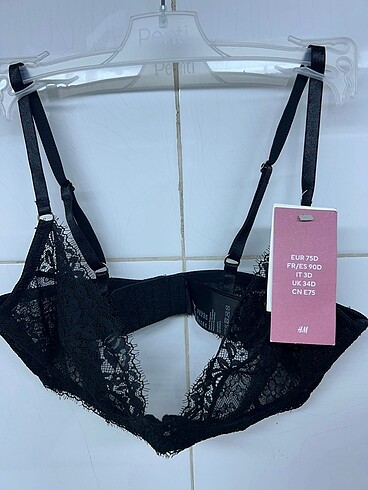 H&M MARKA