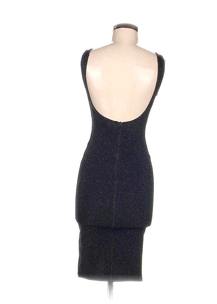 Bershka Kısa Elbise %70 İndirimli. - Görsel 3