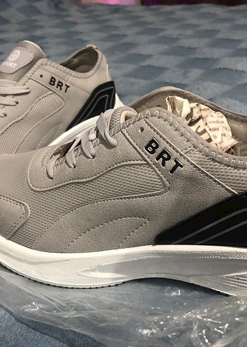 Diğer Brt Gri Suet Sneaker Siklik Ve Rahatlik Bir Arada
