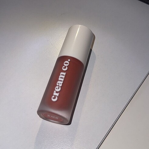 Cream co. Allık