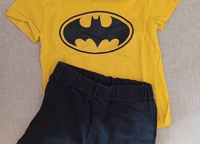 LCW batman t-shirt şort takımı