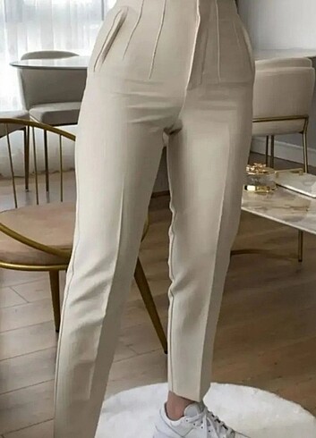 Bej Zara model 
