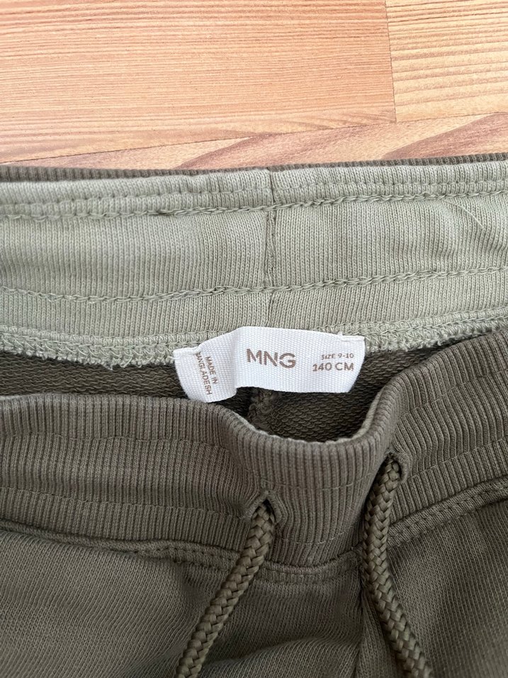 Yeşil Erkek Rahat Kesim Şort - Görsel 2