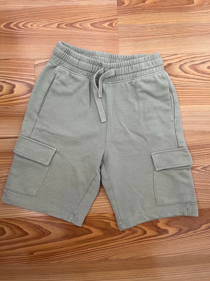 Yeşil ve Siyah Rahat Kesim Erkek Şort - Görsel 4