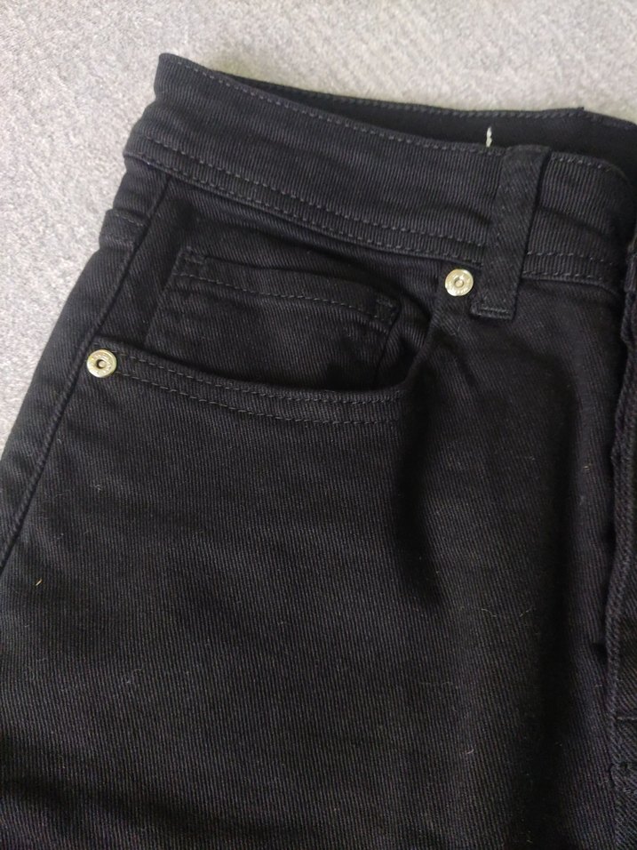 Erkek Siyah Midi Denim Bermuda Şort - Görsel 2
