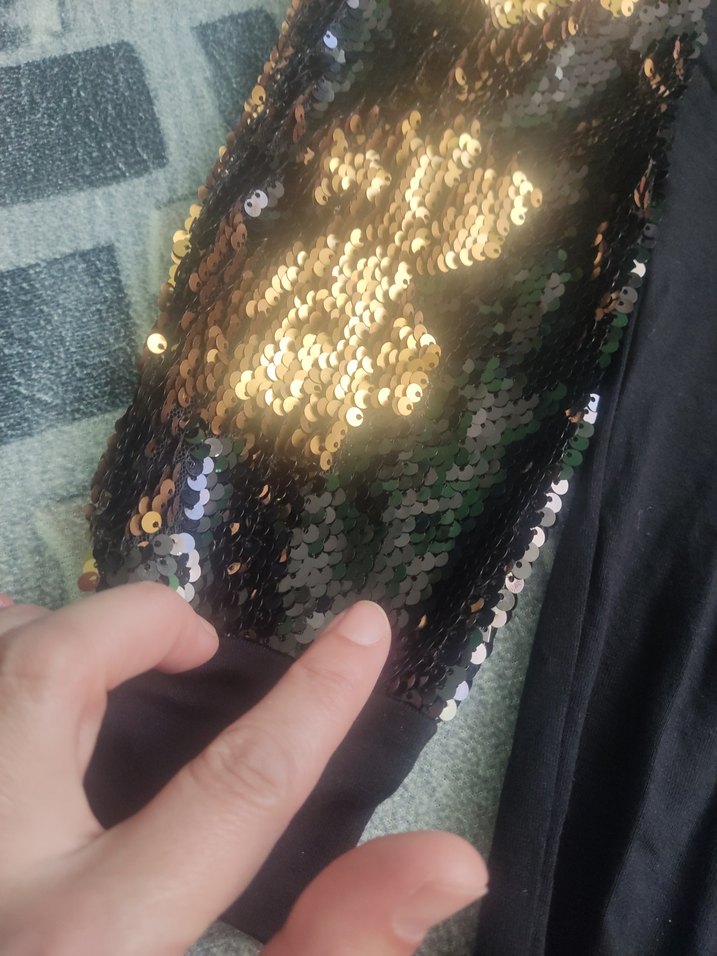 Kız Çocuk Siyah Payetli Uzun Kollu Tişört - Görsel 3