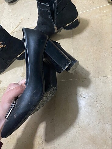 Diğer Siyah topuklu