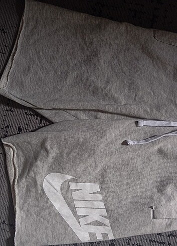 Nike şort