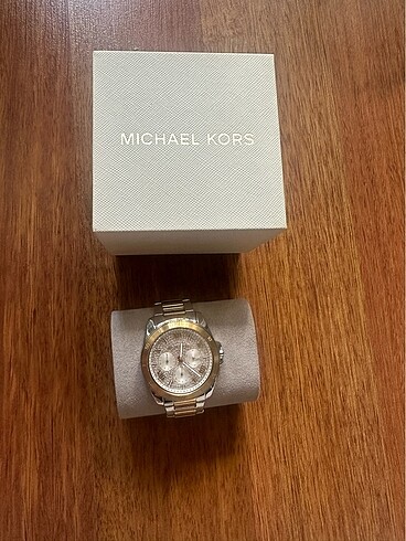 Michael kors saat