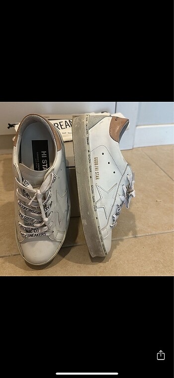 Golden goose sneaker