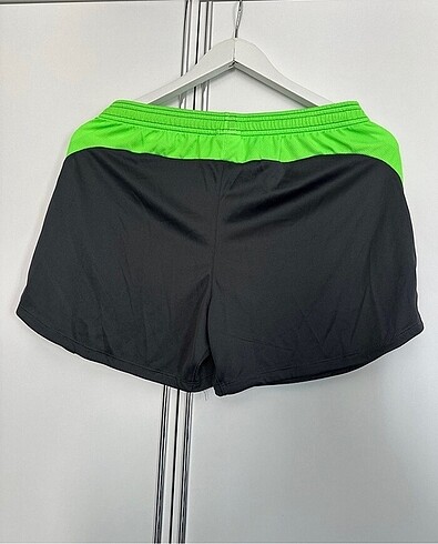 l Beden gri Renk Nike Spor Şortu