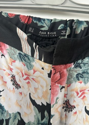 Zara Çiçek Desenli Salaş Midi Kadın Kumaş Pantolon S beden - Görsel 3