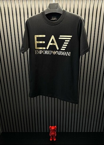 EA7 baskılı siyah bisiklet yaka t-shirt 