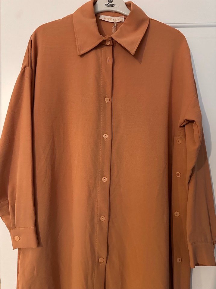 Düğmeli Uzun Kollu Bej Tunik - Görsel 2