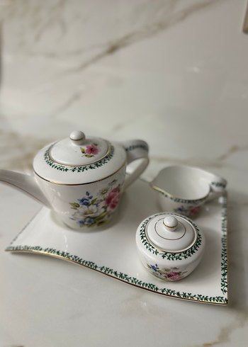 Pastel Beyaz Çiçek Desenli Porselen Çaydanlık Seti - Görsel 2