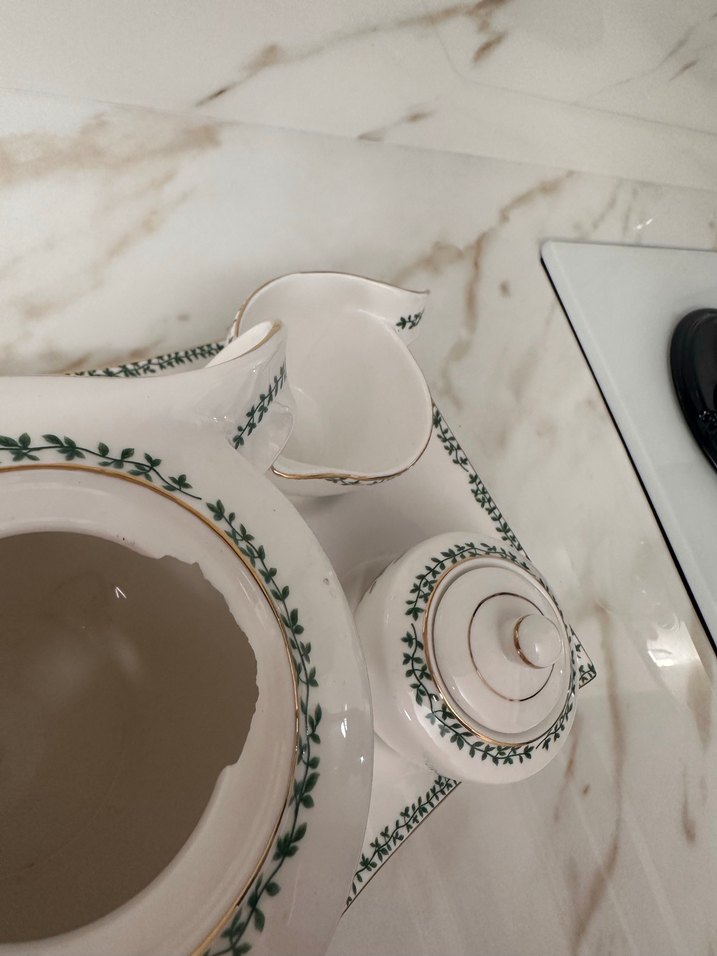 Pastel Beyaz Çiçek Desenli Porselen Çaydanlık Seti - Görsel 3