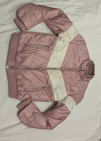 Pembe Yüksek Yakalı Kadın Mont - Görsel 2