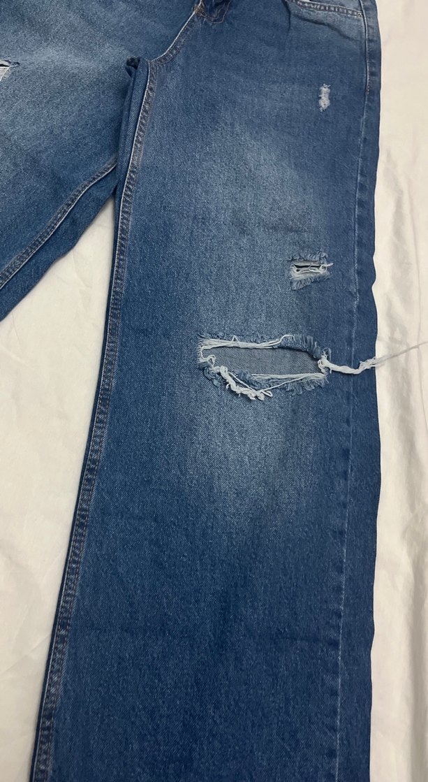 Yırtık Detaylı Mavi Kadın Kot Pantolon - Görsel 2