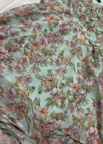 Çiçek Desenli V Yakalı Midi Elbise - Görsel 4