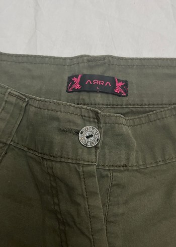 Düğmeli Haki Kamuflaj Mini Şort - Görsel 4