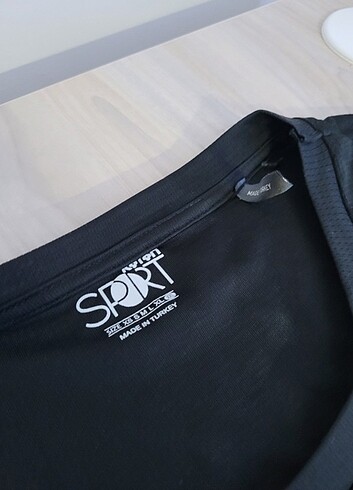 LCW SİYAH SPOR TSHIRT XXL