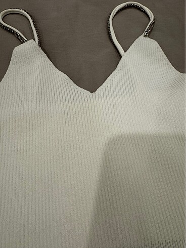 s Beden Zara crop top.