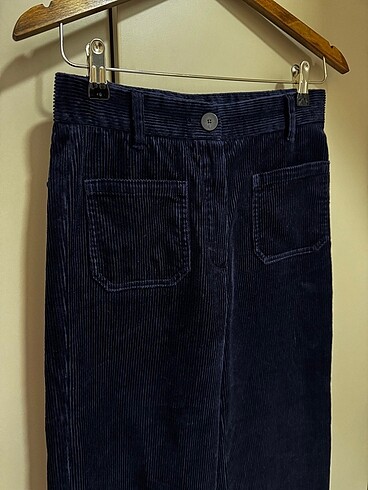 36 Beden lacivert Renk Massimo Dutti kadife pantolon