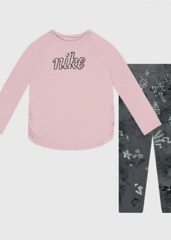 Nike kız çocuk takımı - Görsel 2