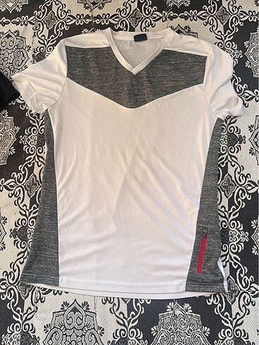 LCW T-SHİRT S