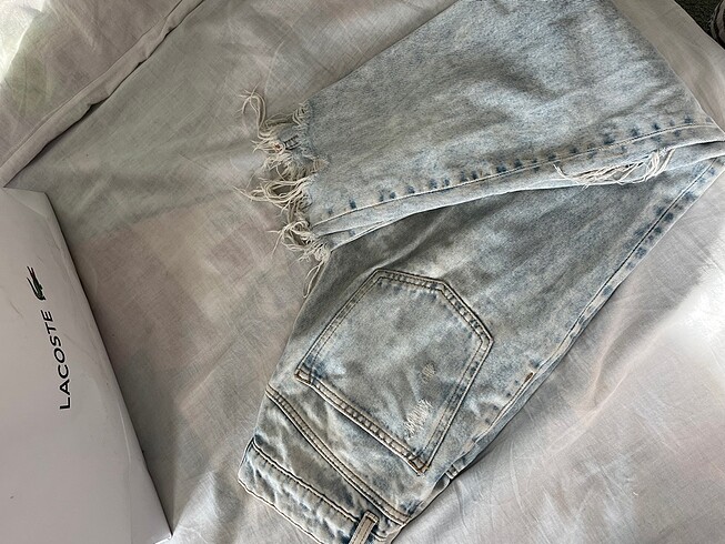 36 Beden mavi Renk Bershka jean