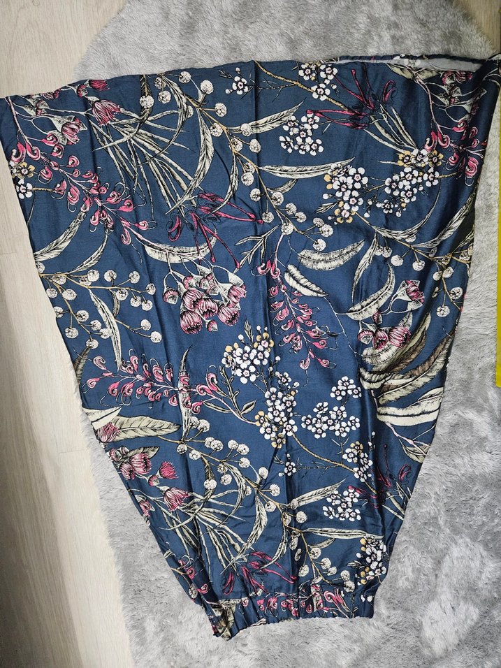 Çiçek Desenli Uzun etek - Görsel 2