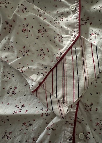 V Yaka Desenli Uzun Kollu Gecelik - Görsel 4