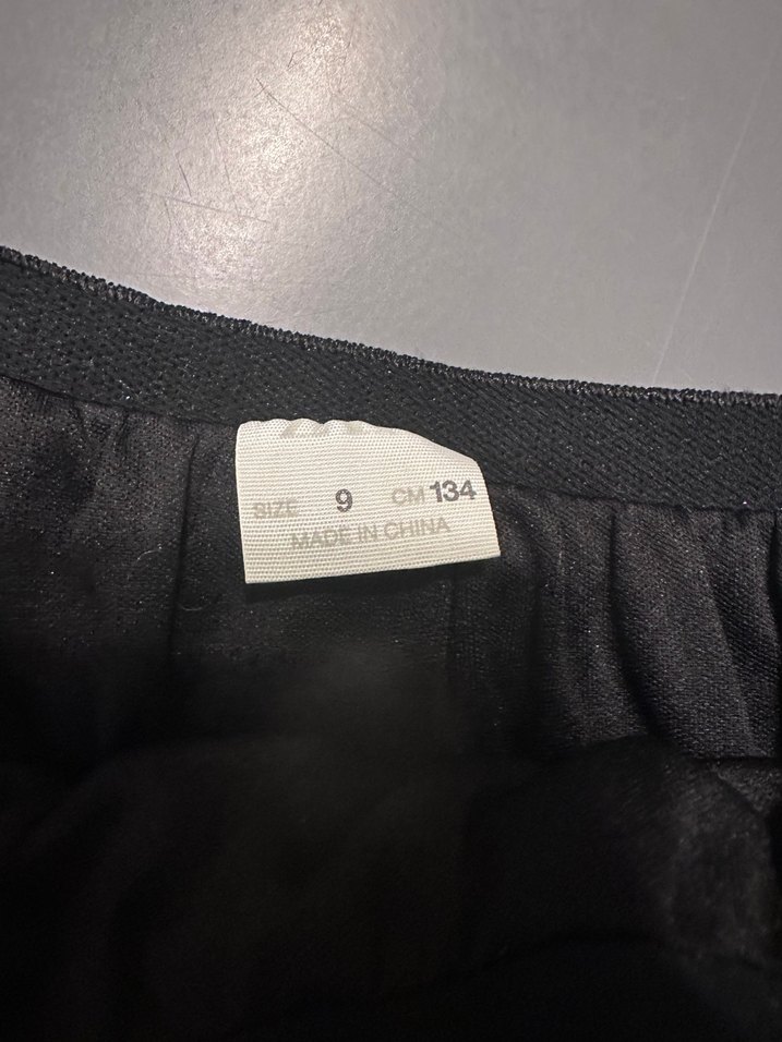 Kız Çocuk Siyah Fırfırlı  Etek - Görsel 2