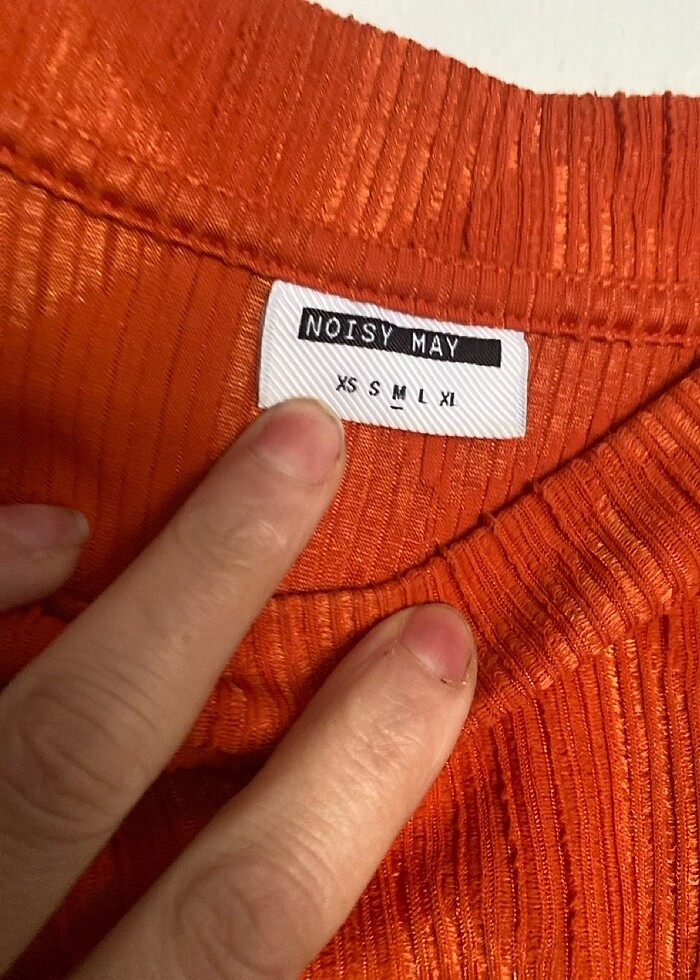 Turuncu bluz - Görsel 2