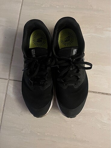 38 Beden Nike Spor Ayakkabı