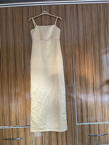 Zara Saten sarı gece elbisesi