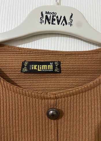 Kahverengi Uzun Kollu Kız Bluzu - Görsel 3