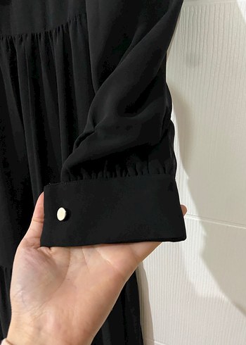 Uzun Siyah önü Fırfırlı tesettür Elbise - Görsel 3