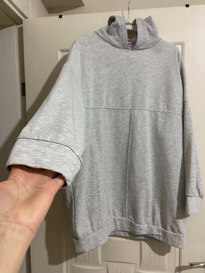 Kadın Gri Yüksek Yakalı Sweatshirt - Görsel 2