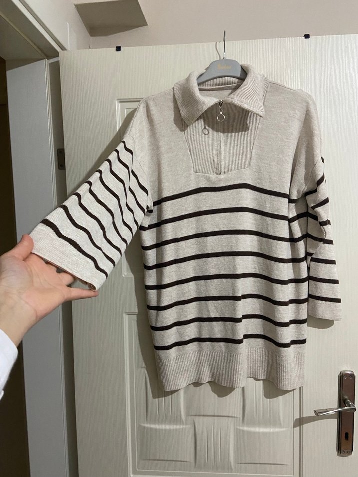 Bej Çizgili Uzun Kollu Triko Kazak - Görsel 2