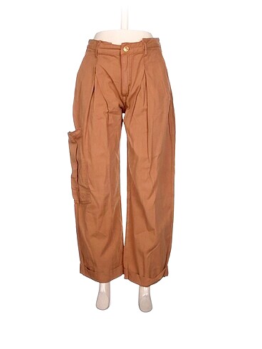 Pull and Bear Düz Kesim %70 İndirimli.