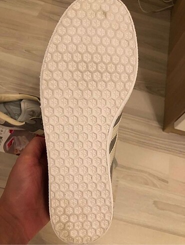 38 Beden adidas gazelle