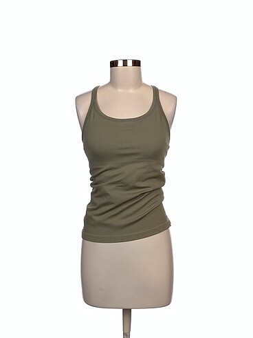 H&M T-shirt %70 İndirimli.