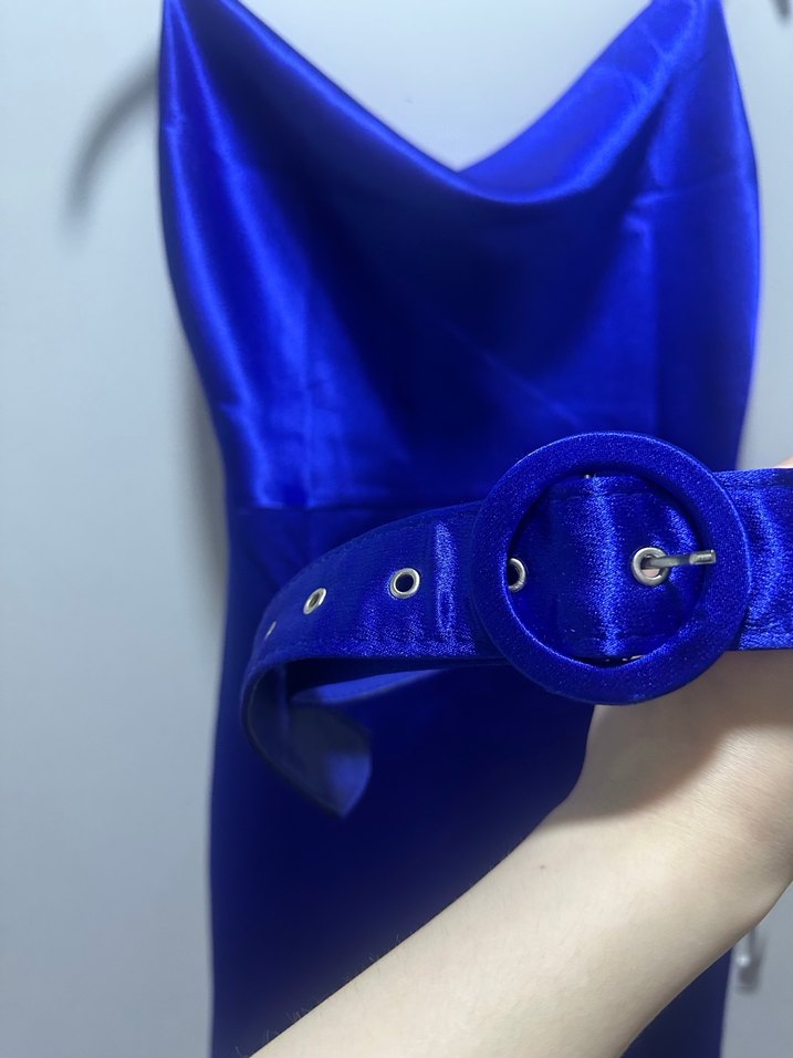 Mavi Parlak V Yakalı Drapeli Mini Elbise - Görsel 4