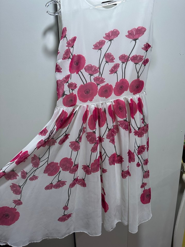 Beyaz V Yakalı Midi Bohem Elbise - Görsel 4