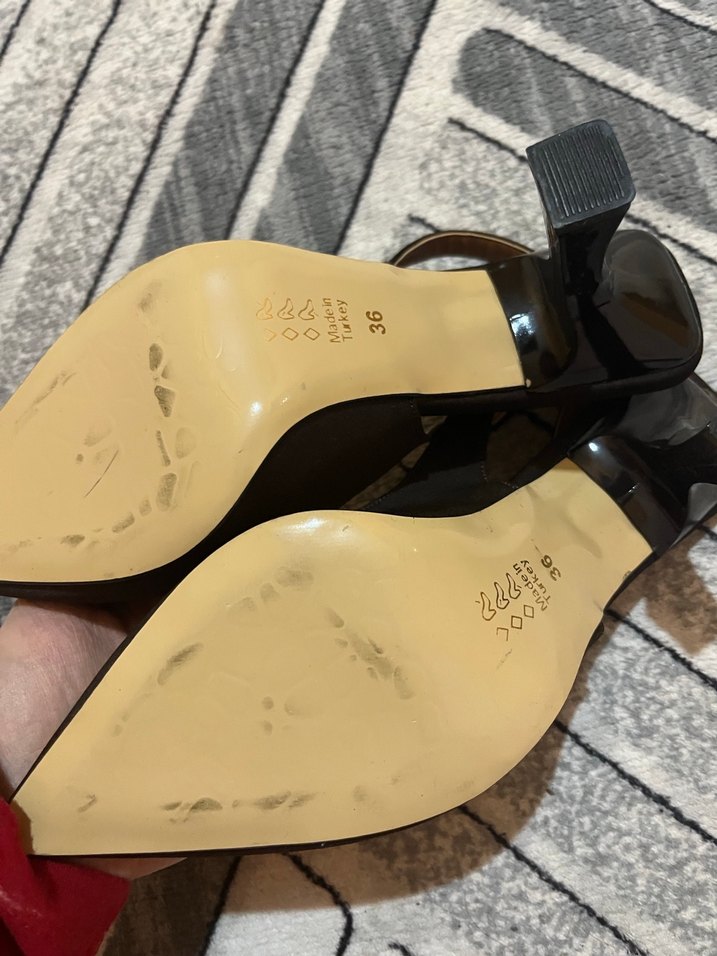 Kahverengi Minimalist Stiletto Topuklu Kadın Ayakkabı - Görsel 2