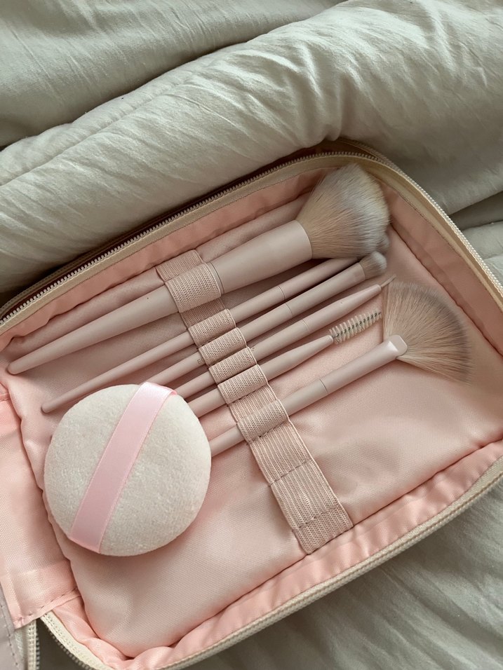 Pudra Pastel Makyaj Fırça Seti ve Taşıma Çantası - Görsel 2