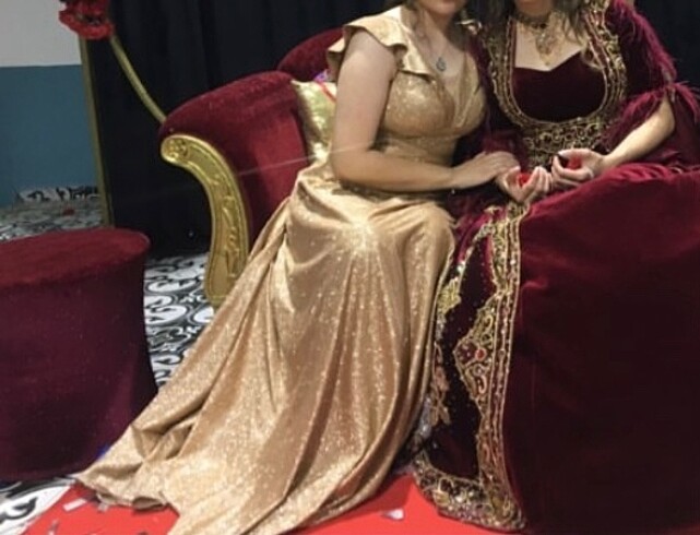 Simli gold elbise