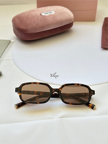 Miu Miu Miu Miu SMU 11ZS