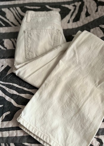 Beyaz Kadın Regular Fit Jean
